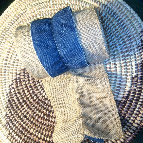 2 Rolls of Burlap with Denim Trim - Picture 6 of 8